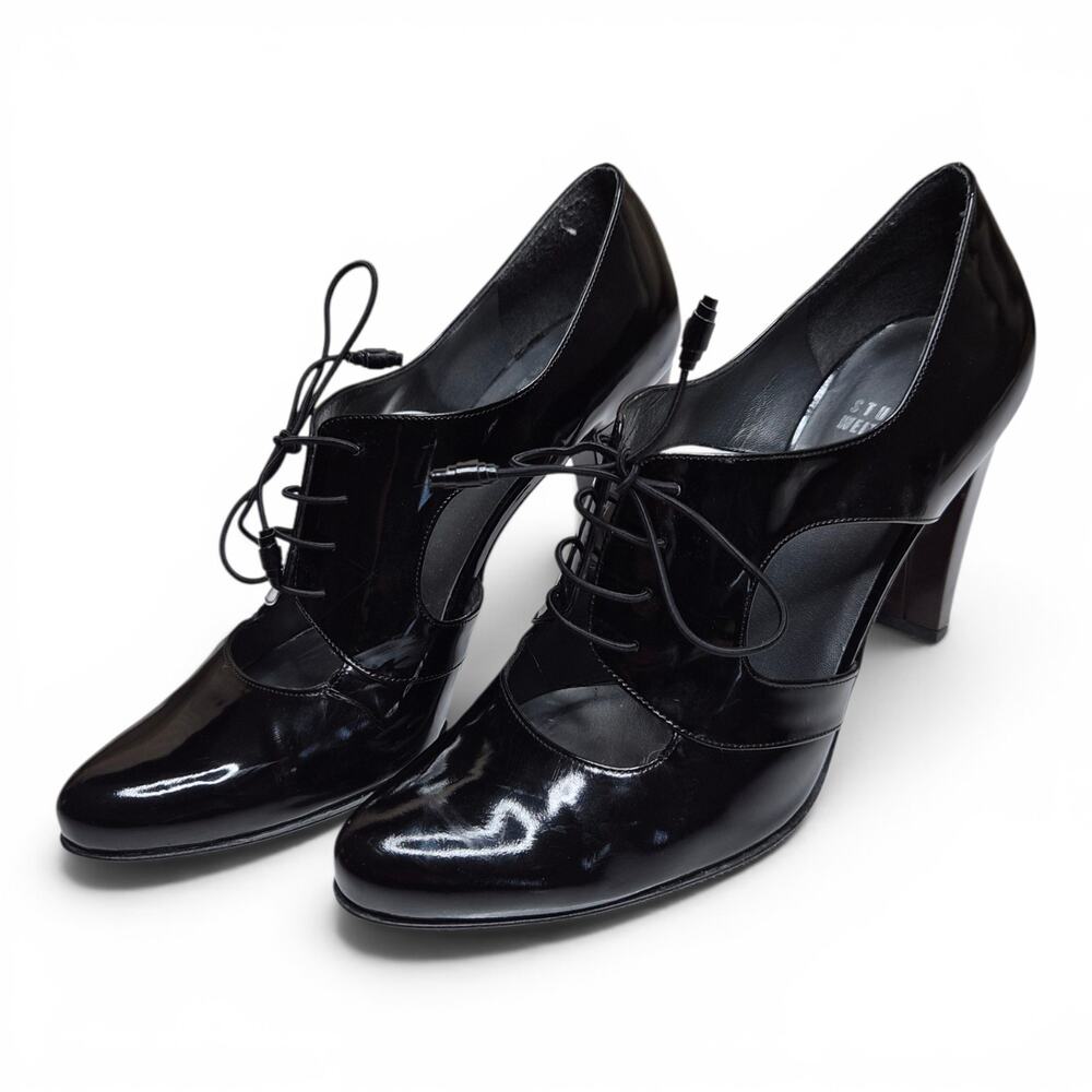 Stuart Weitzman Oxford Leather Cut Out Lace Up Heel Pump | Black
